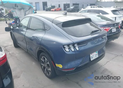 2021 Ford Mustang Mach-E Premium from USA, damaged, VIN 3FMTK3RM2MMA26693